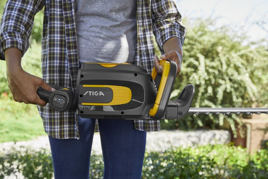 cordless hedge trimmer - ht 700e