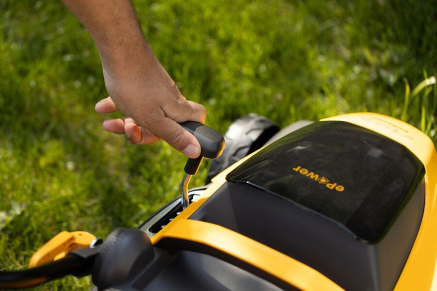 cordless lawn mower - collector 136e kit