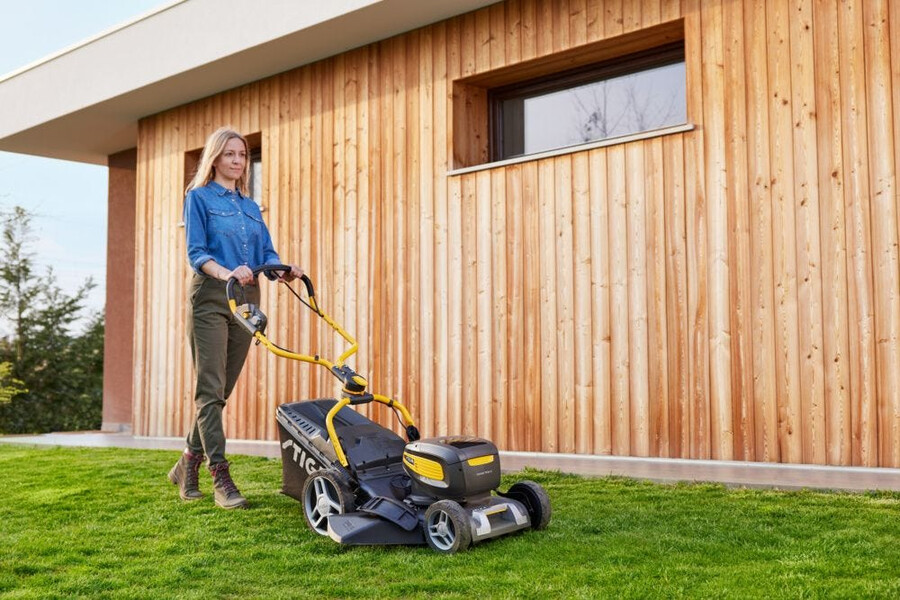 cordless lawn mower - combi 753e v kit