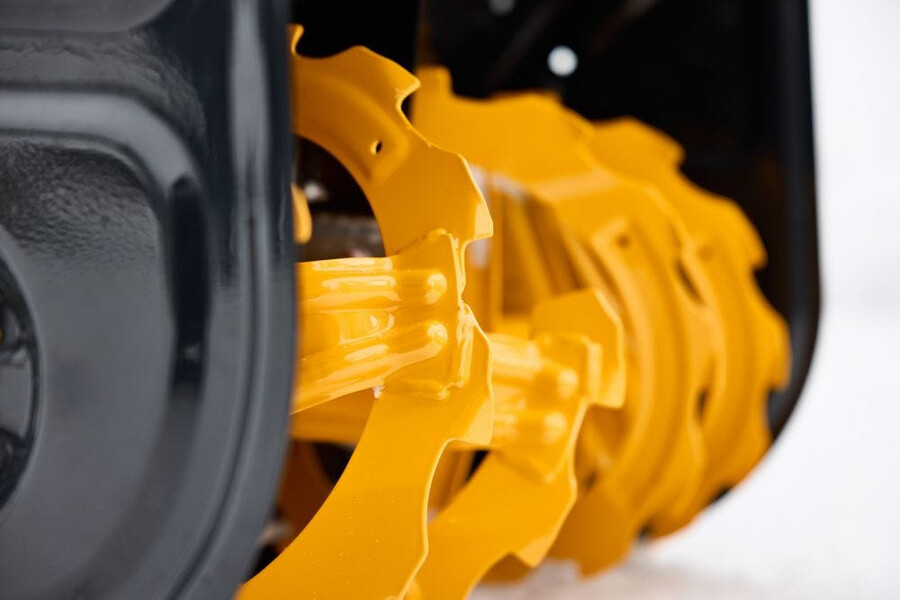 petrol snow blower - st 976 t