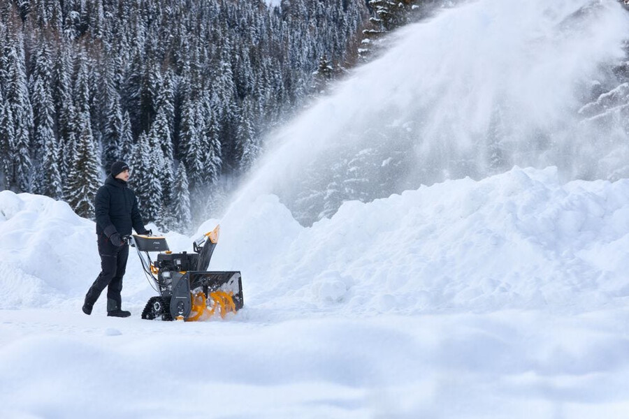 petrol snow blower - st 976 t