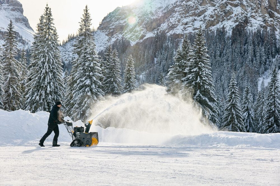 petrol snow blower - st 976 t