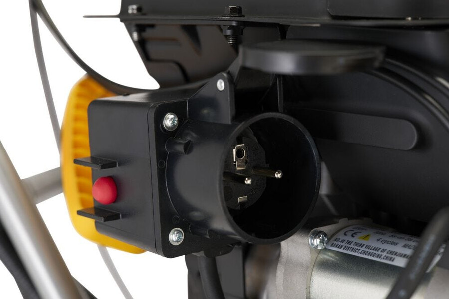 petrol snow blower - st 976 t